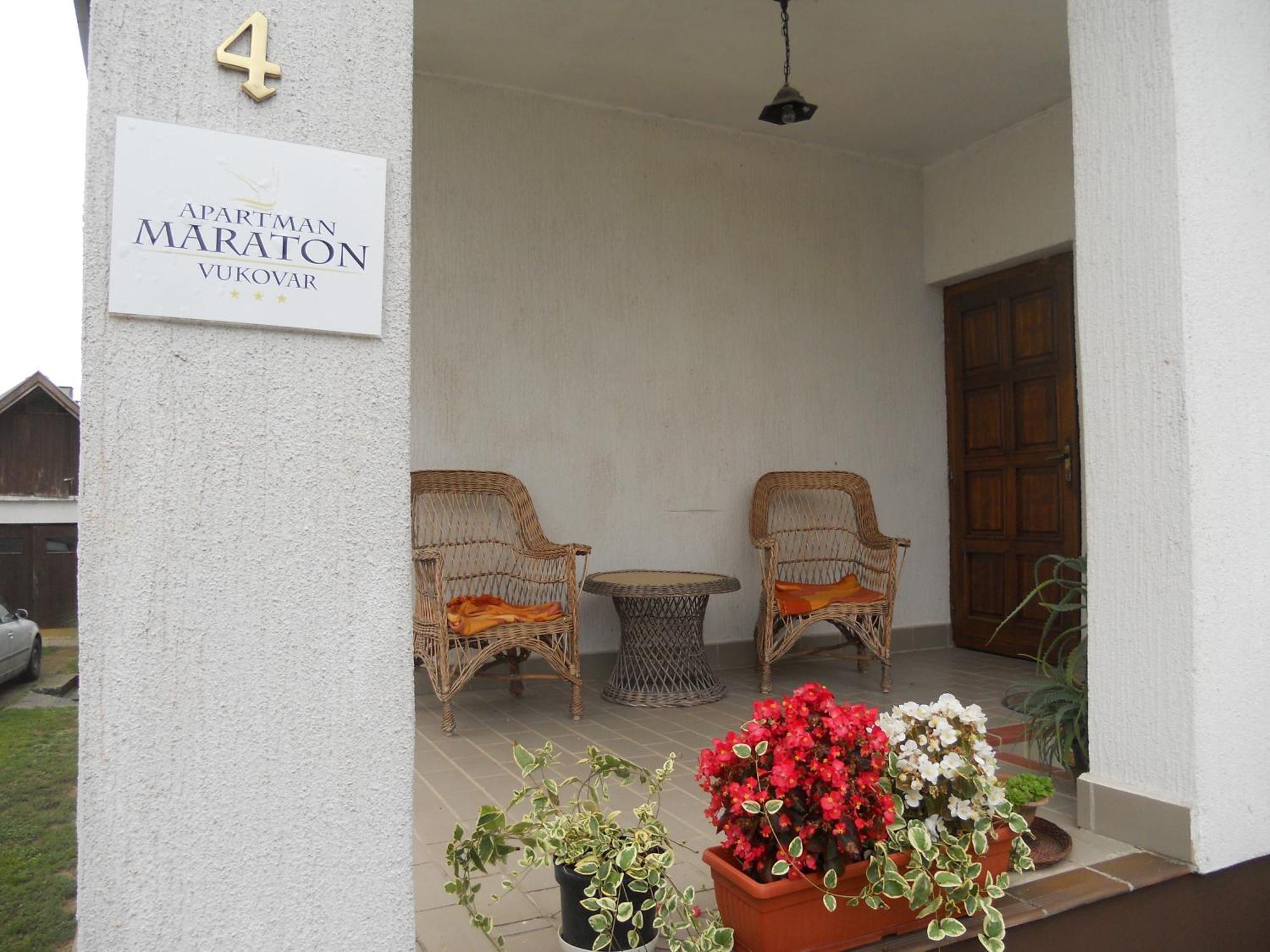 Apartmani Maraton Вуковар Екстер'єр фото