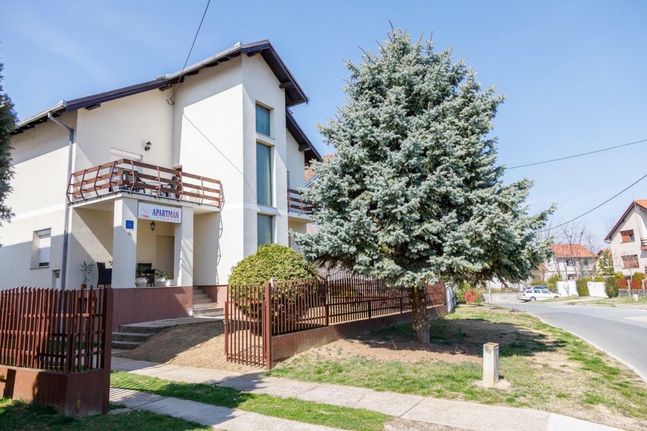Apartmani Maraton Вуковар Екстер'єр фото