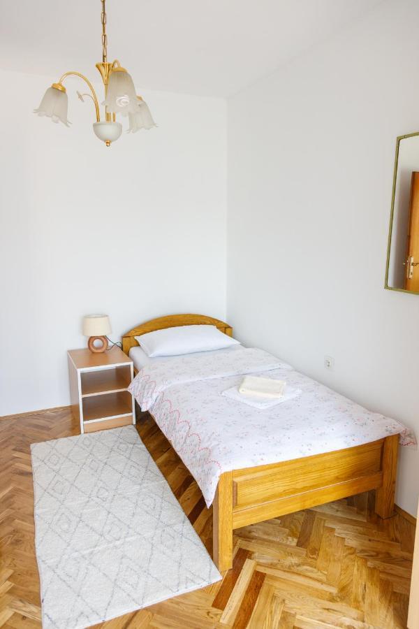 Apartmani Maraton Вуковар Екстер'єр фото